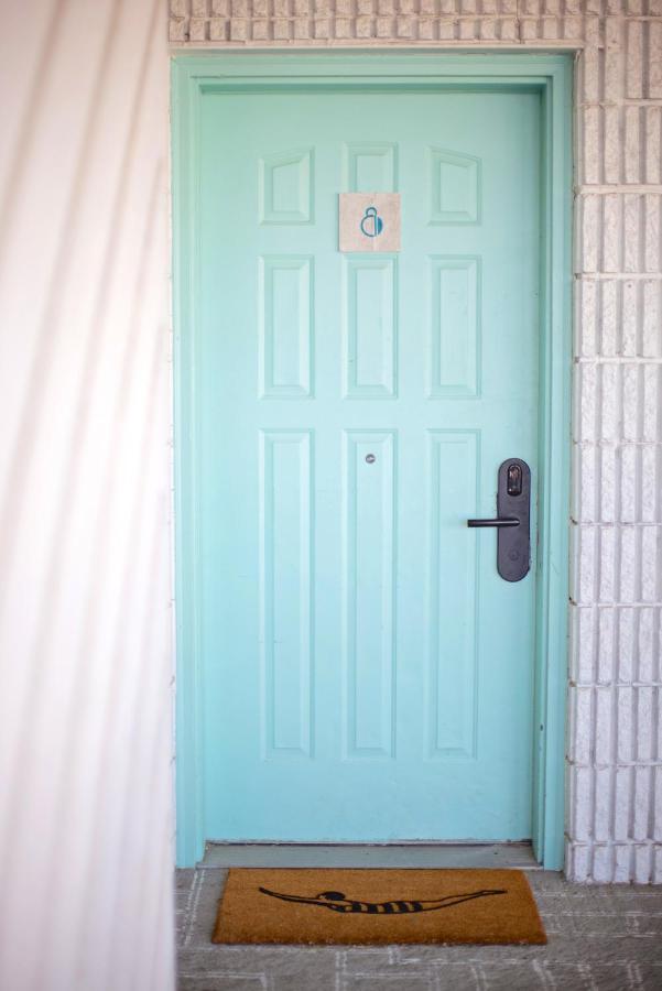 The Surfside Hotel Stratford Exterior photo
